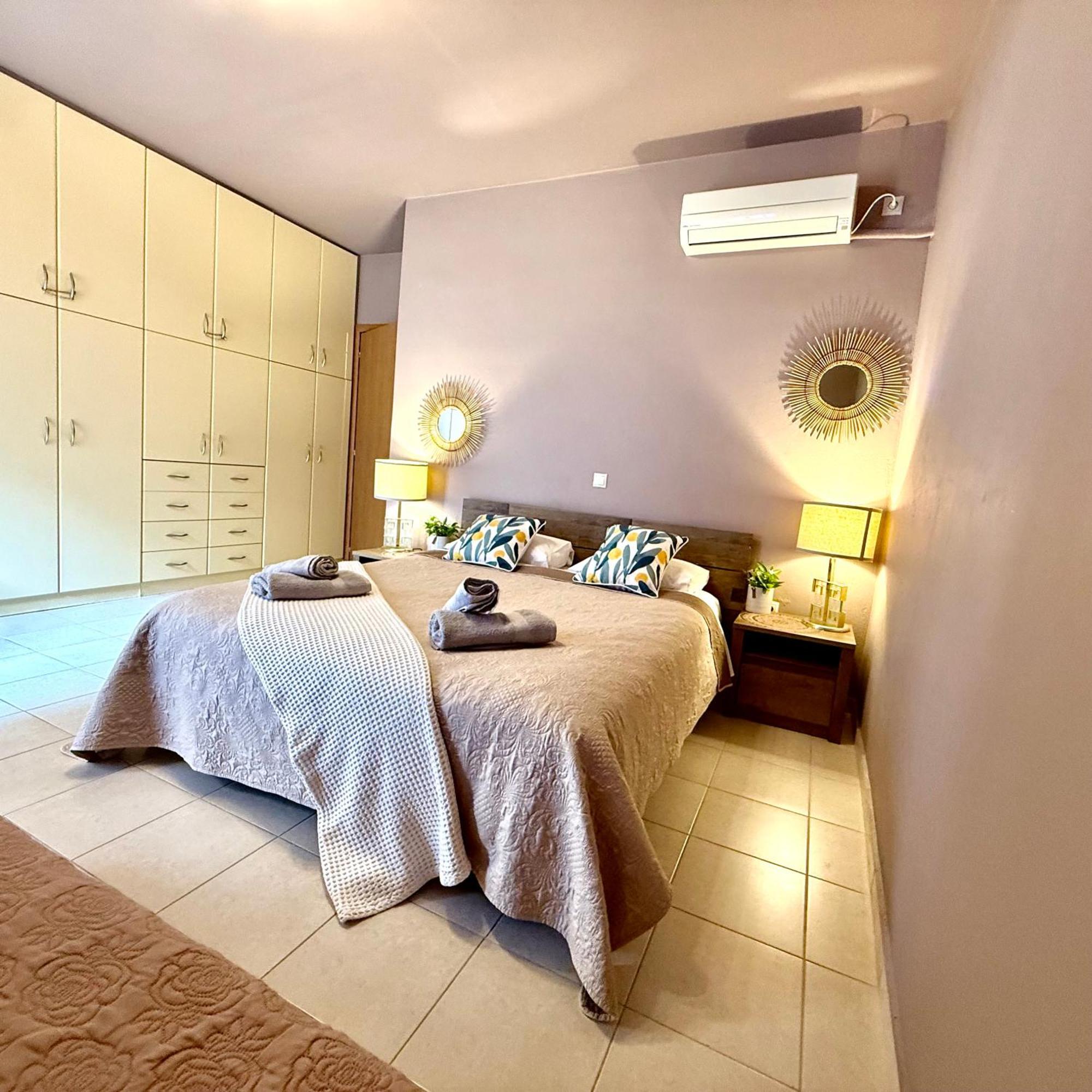 Thelfi Luxury Studio In Attica - Close To Varkiza Beach - Sea View Vari  Exterior photo